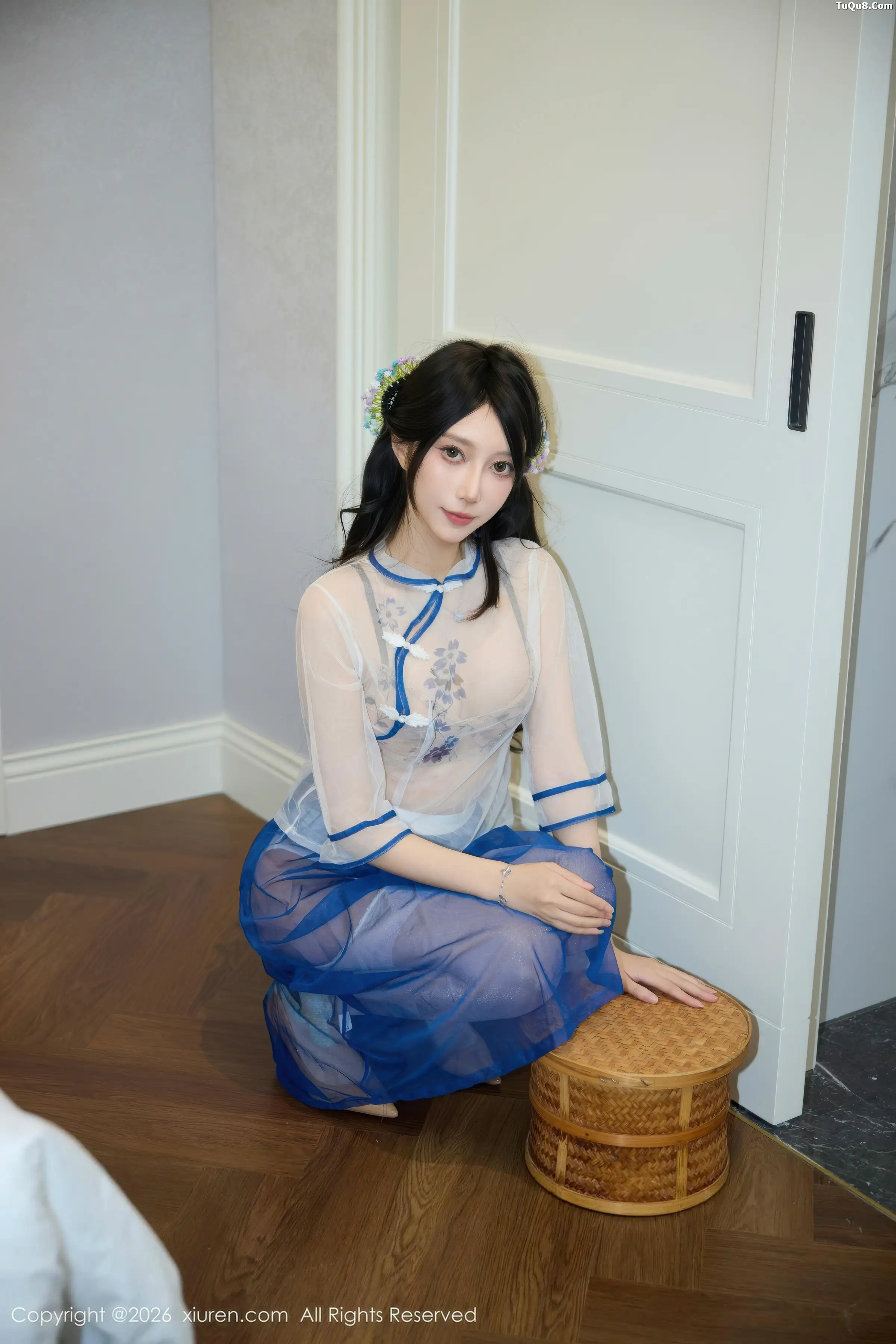 秀人集.com_[XiuRen秀人网]No.11194_模特玥儿玥er性感浅色连衣裙配白丝吊袜秀曼妙身材迷人诱惑写真66P